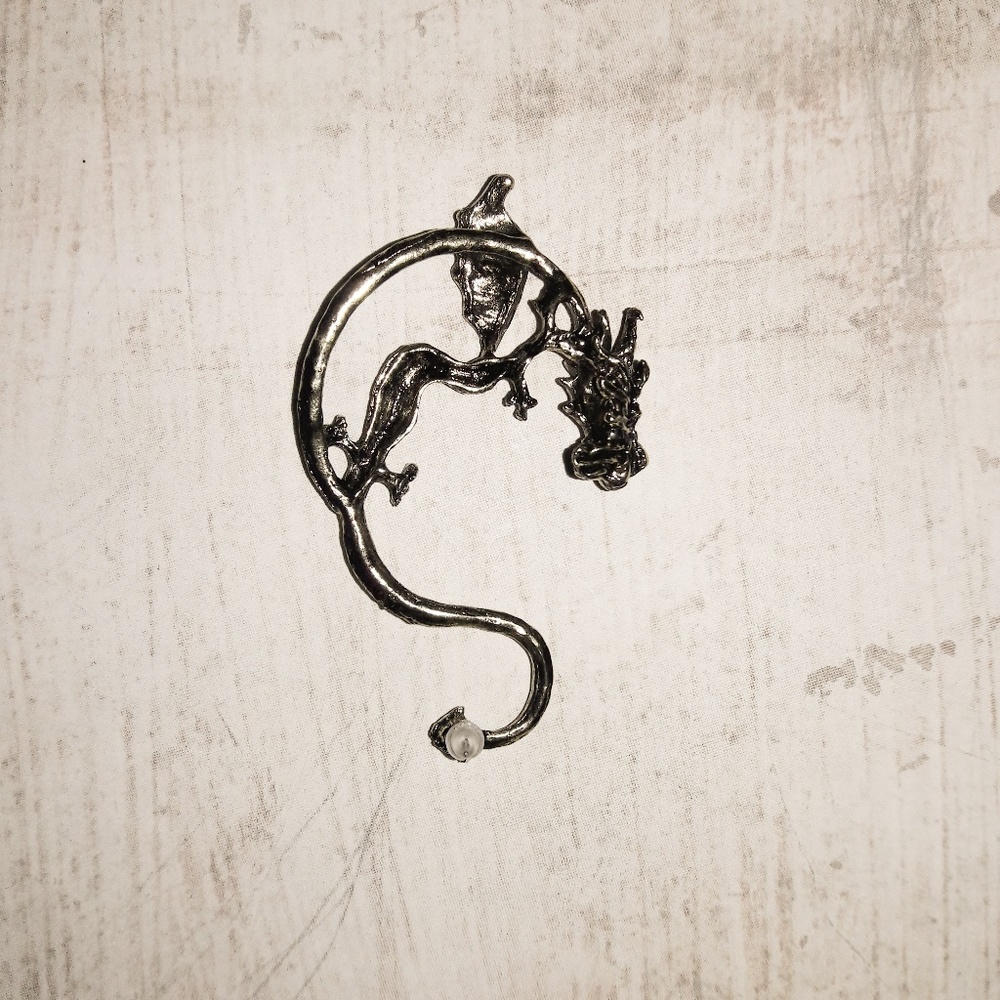 Antique Gold Bronze Dragon Ear Cuff Wrap Earring - Picture 3 of 5